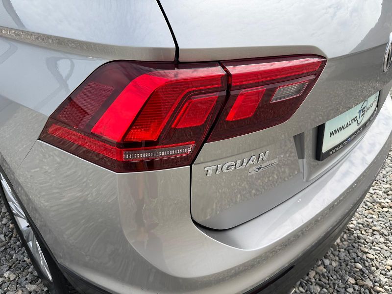 Volkswagen Tiguan 2.0TDi 150PS 4x4 DSG ACC NAVI! - fotka 125 z 160
