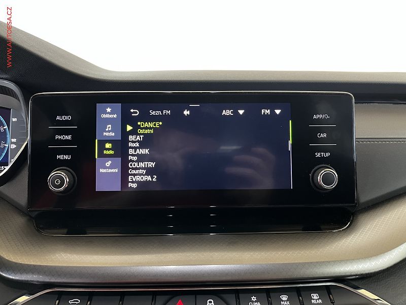 Škoda Octavia (2021) 2.0TDi, ČR, Ambition, +kola - fotka 11 z 18