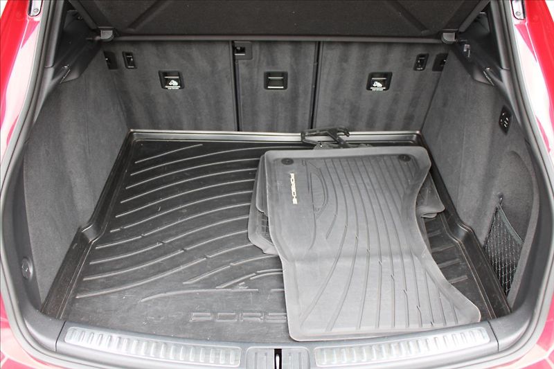Porsche Macan 2,9 V6  S,1MAJ,DPH,SPORT+CHRON - fotka 37 z 50