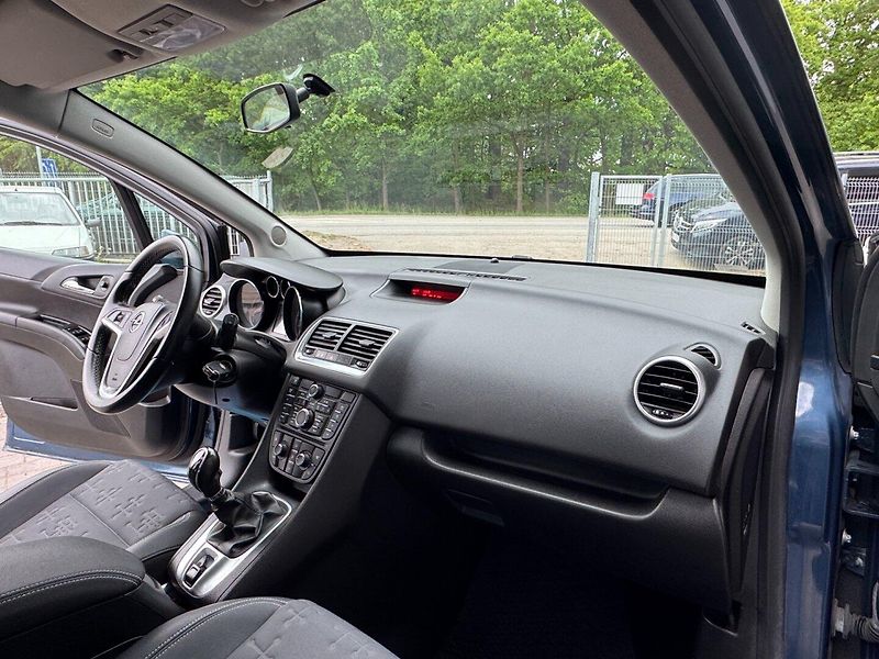 Opel Meriva (2015) 1.4 16V - fotka 14 z 30