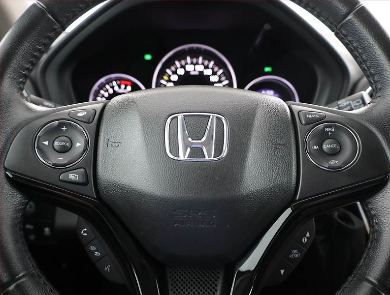 Honda HR-V (2017) Elegance 1.5 i-VTEC, Automat - fotka 8 z 19