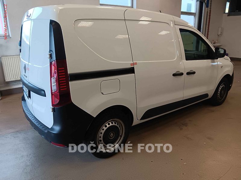 Renault Express (2023) 1.5dCi, ČR, AC - fotka 2 z 3