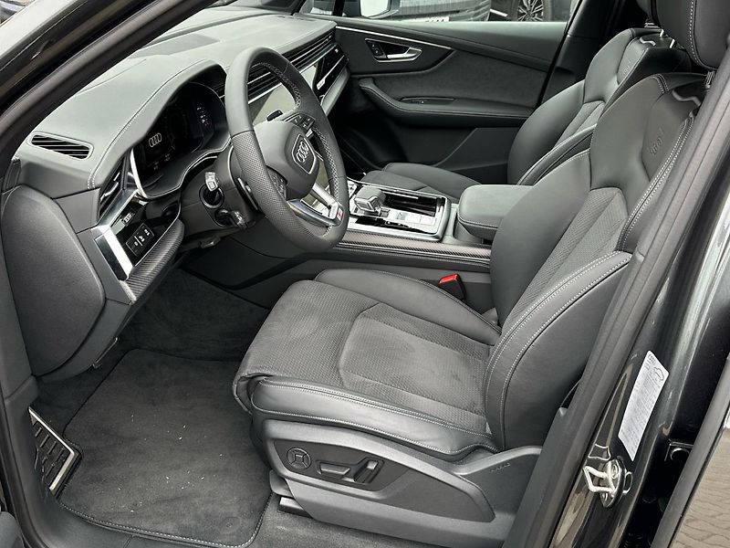 Audi Q7 50 TDI quattro S Line - fotka 11 z 23