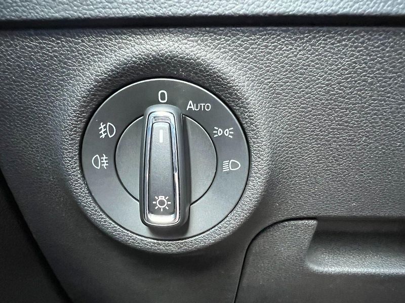 Škoda Karoq (2022) 2.0TDi Style+! Tažné! ČR+1.maj - fotka 25 z 41
