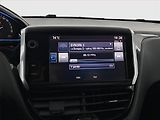Peugeot 2008 (2016) Allure 1.2 PureTech, Automat - náhled 12