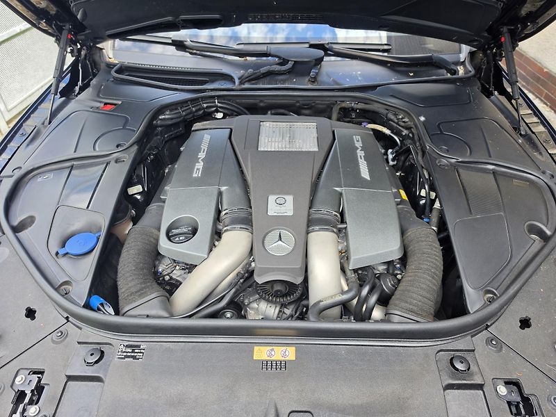 Mercedes-Benz Třídy S S 63 AMG 4-MATIC Burmaster  - fotka 15 z 21