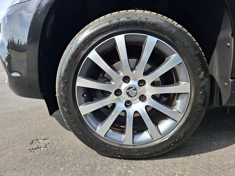 Škoda Yeti (2015) EDITION 1.2TSi 81kW,tažné,xen - fotka 16 z 18