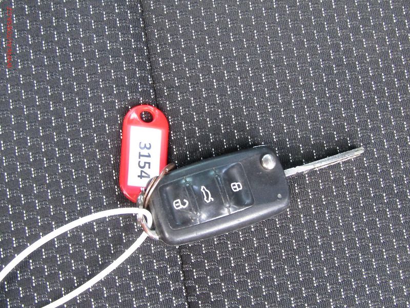 Škoda Rapid (2013) 1.6 TDi, Sport, navi - fotka 20 z 20
