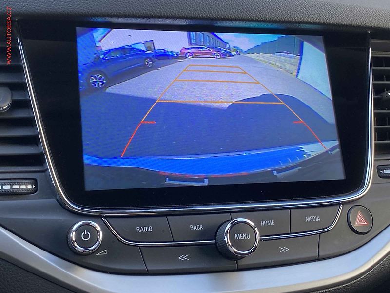Opel Astra (2019) 1.4 T, Edition, navi, kamera - fotka 16 z 17