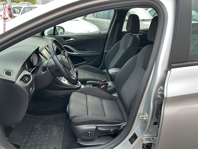 Opel Astra (2017) 1.6CDTI, ČR, servis.kniha - fotka 8 z 14