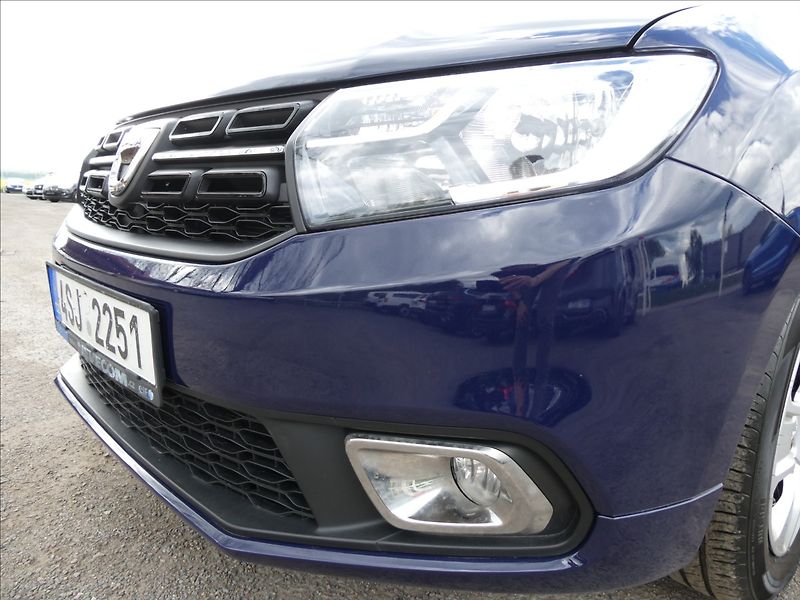 Dacia Sandero 1,0 SCe 54kW serviska, ČR - fotka 4 z 40