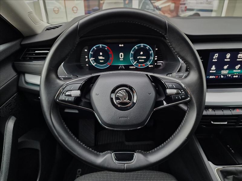 Škoda Octavia 2.0 TDI 110kw,původ ČR,1.Maj. - fotka 21 z 50