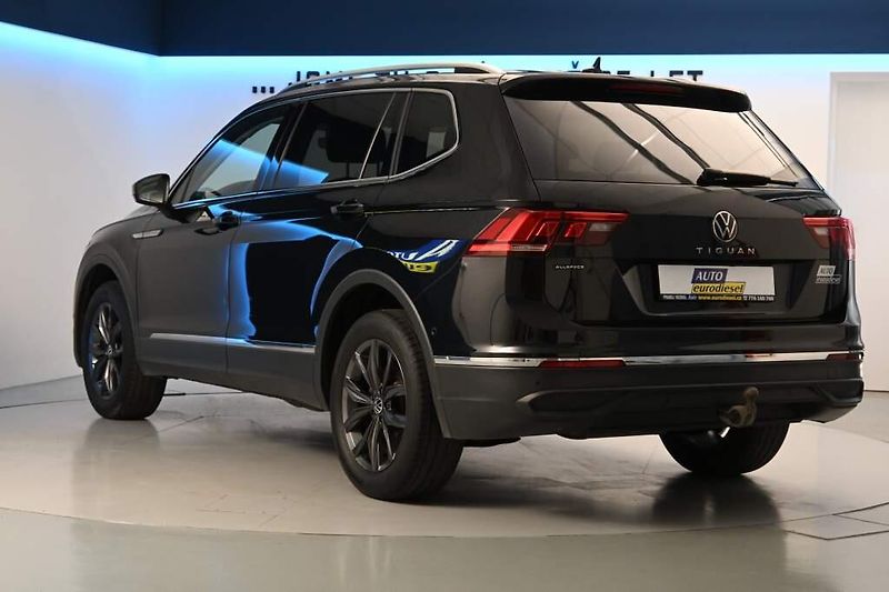 Volkswagen Tiguan Allspace (2023) 2.0 DSG LED ACC VIRTUAL Tažné - fotka 7 z 33