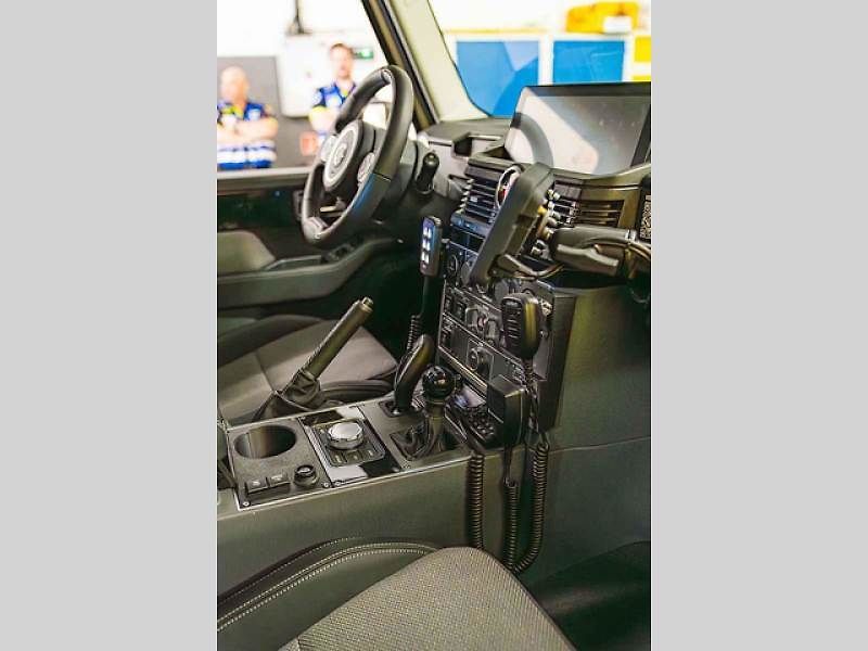 Foto: Dajbych 4x4/Ivo Trzaskalik Praha – Nový vůz pražských záchranářů – Ineos Grenadier v úpravě Ambulance.