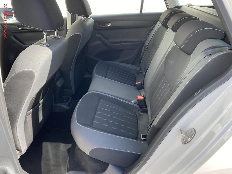 Škoda Fabia (2020) 1.0 TSi, 1.maj,ČR, Style, LED - fotka 10 z 18