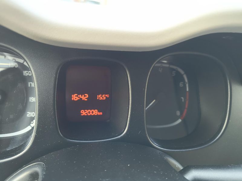Fiat Panda (2015) 1.2 AUTOMAT NESEHNATELNÁ VERZE - fotka 30 z 47