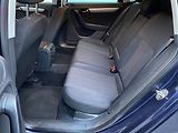 Volkswagen Passat (2014) 1.6 TDi, AC, výhřev sed - náhled 10