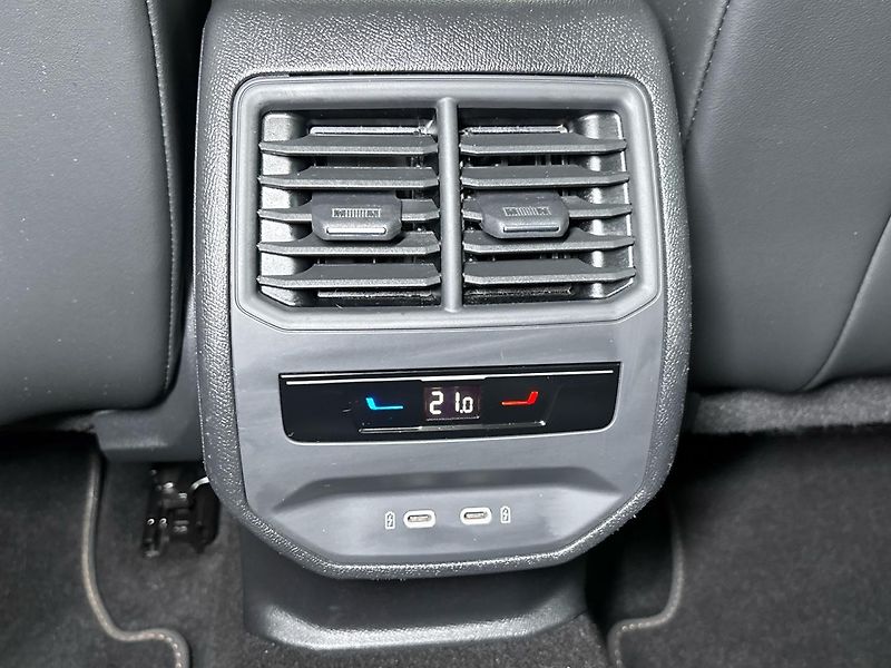 Cupra Formentor DSG - fotka 22 z 29