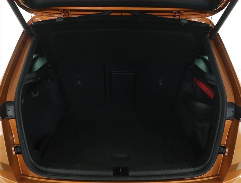Škoda Karoq (2022) Sportline 2.0 TSI - fotka 14 z 16