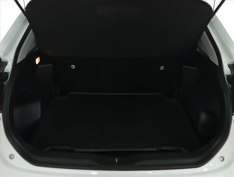 Toyota Yaris Cross (2022) 1.5 VVT-iE - fotka 14 z 16