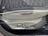Ford Mondeo 2,0 HEV Vignale 103kW - náhled 19
