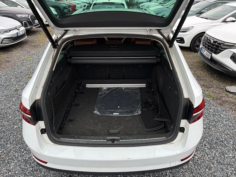 Škoda Superb (2022) L&K 2.0TDI 147kW DSG 4x4 TAŽNÉ - fotka 6 z 11
