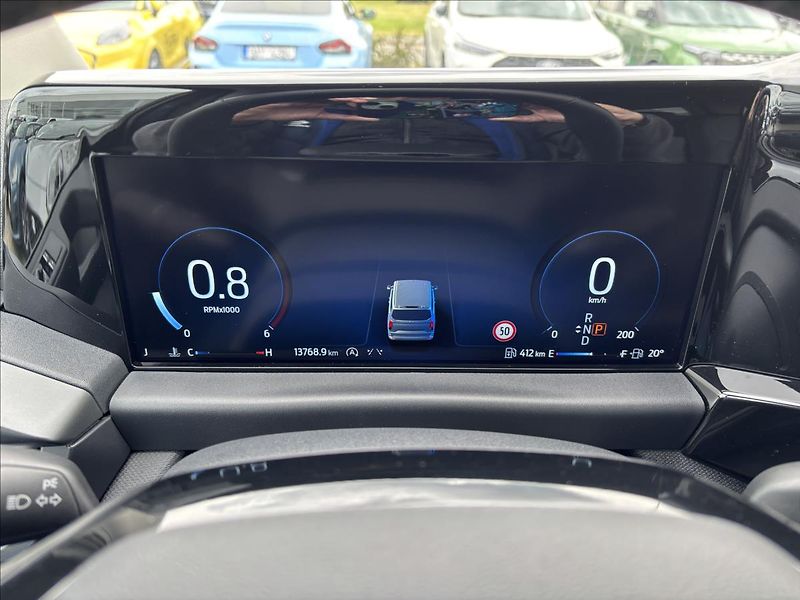 Ford Tourneo Custom 2,0 EcoBlue Titanium 125kW L1 - fotka 25 z 44