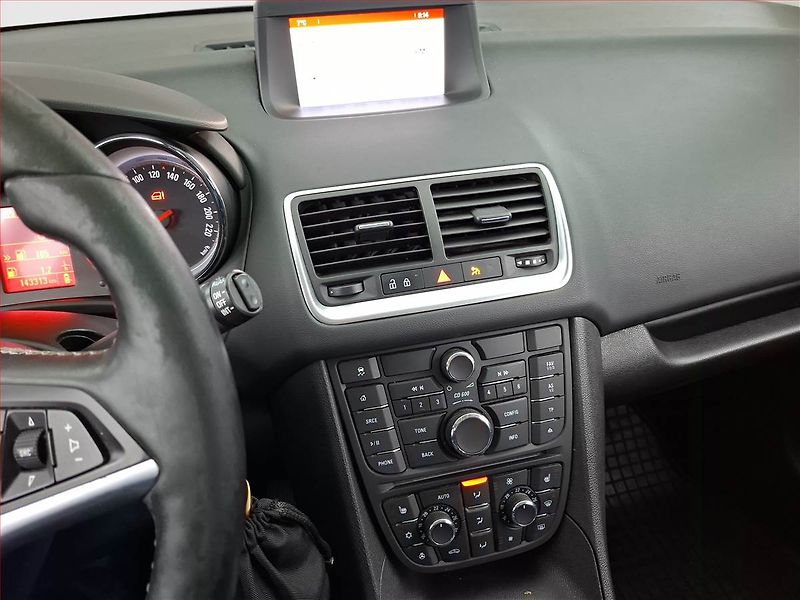 Opel Meriva (2016) 1.4 Turbo, po STK, Tažné - fotka 12 z 17