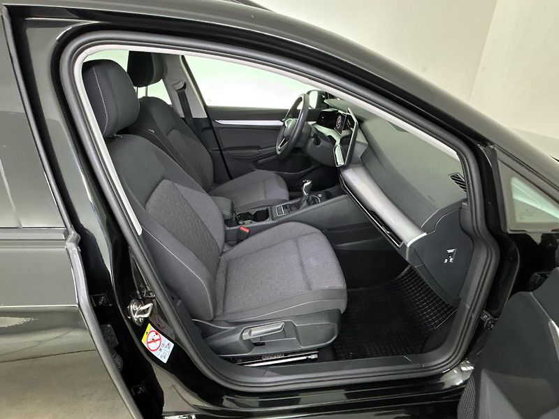 Volkswagen Golf People - fotka 9 z 28