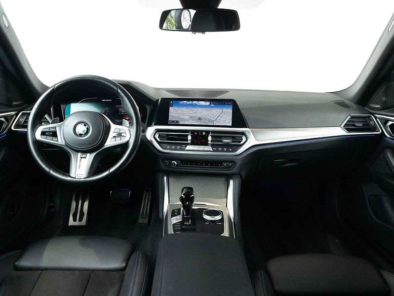 BMW Řada 4 M440i xDrive Gran Coupé - fotka 12 z 22