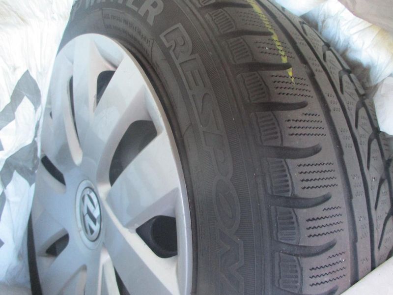 Volkswagen Polo 1.4i KLIMA +SADA KOL - fotka 17 z 30