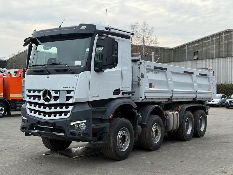 Mercedes-Benz (2025) Arocs 3548 8x4 Bordmatik - fotka 9 z 18