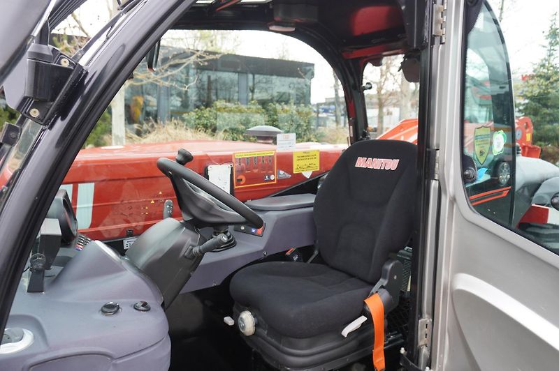 Manitou (2022) MT 730 H / 7 m reach / 3 t - fotka 17 z 24