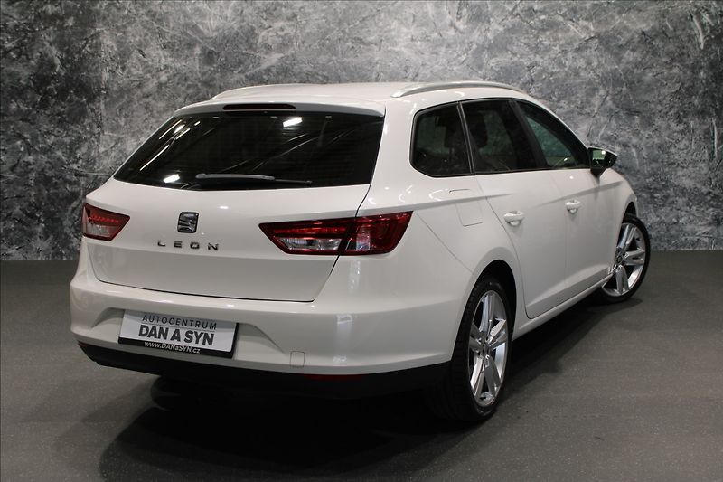 Seat Leon 1,4 TGi Style LED CZ původ - fotka 4 z 29