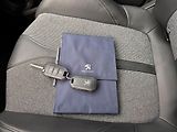 Peugeot 3008 1.5 BlueHDi Allure Aut., ČR - náhled 23