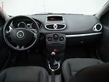 Renault Clio (2012) 1.2 16V, ČR, AC, tempo - náhled 8