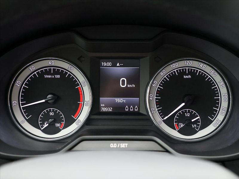 Škoda Octavia 1,4 TSI 110kW Style Tažné CZ - fotka 15 z 28