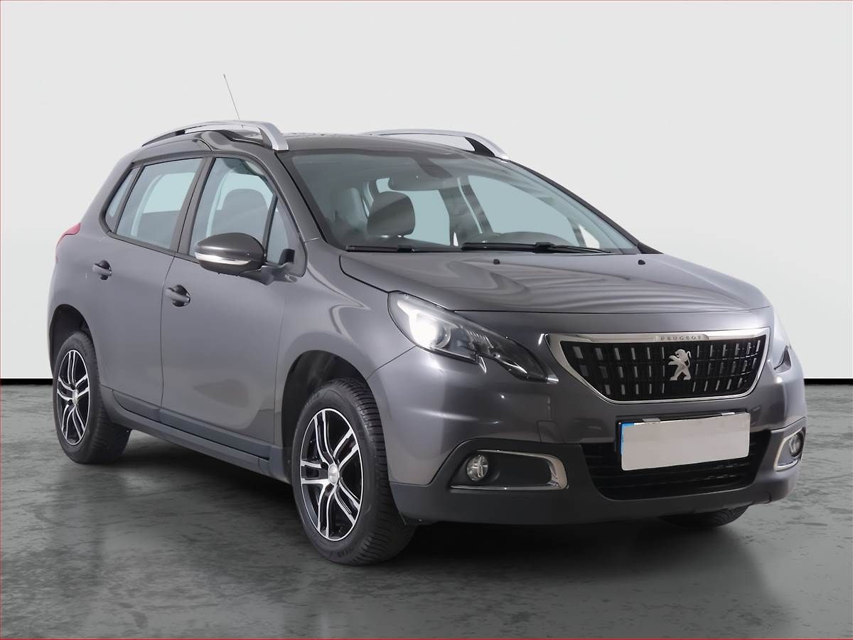 Peugeot 2008 Active 1.2 PureTech, ČR,1.maj