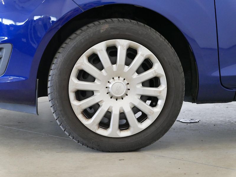 Ford Fiesta - fotka 10 z 25