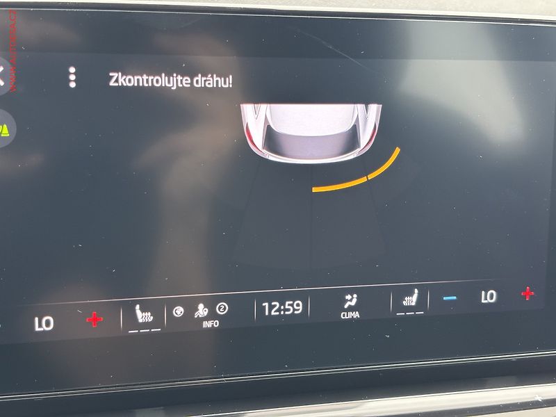 Škoda Octavia (2021) 2.0 TDi, 1.maj,ČR, Style - fotka 18 z 20