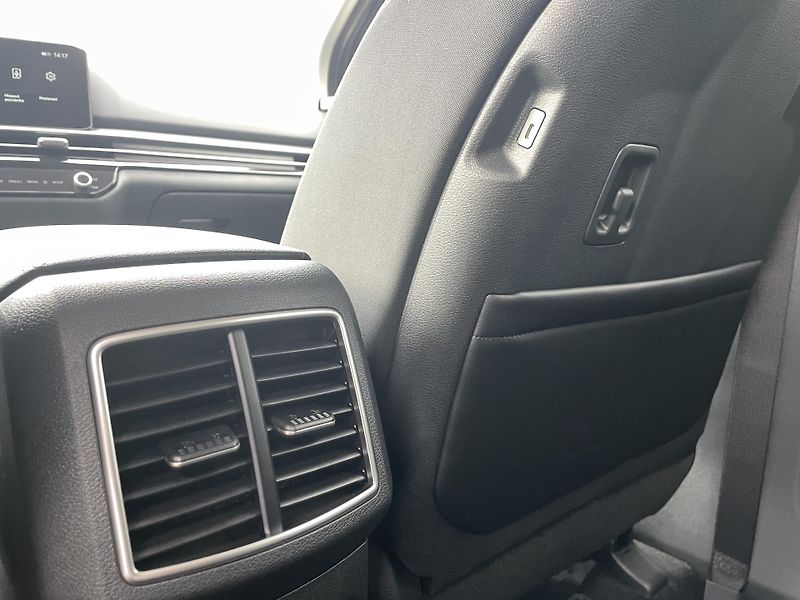 Kia Sportage (2026) 1,6T-GDi 7DCT EXCLUSIVE PLUS  - fotka 25 z 29