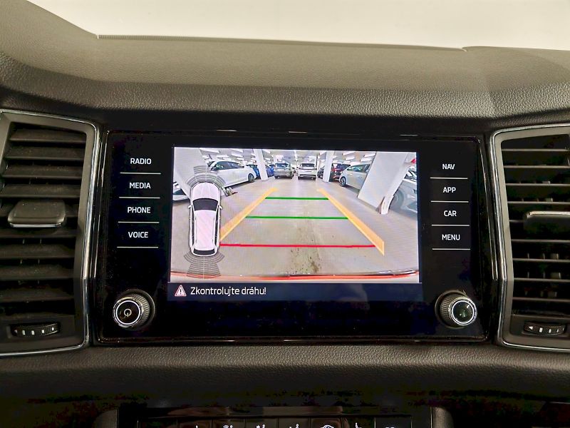Škoda Kodiaq (2019) 2.0 TSI 140 kW DSG 4x4 Style - fotka 14 z 33