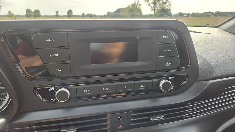 Hyundai Bayon (2023)  1.2i 62 kW ComfortClub CZ DPH - fotka 21 z 28