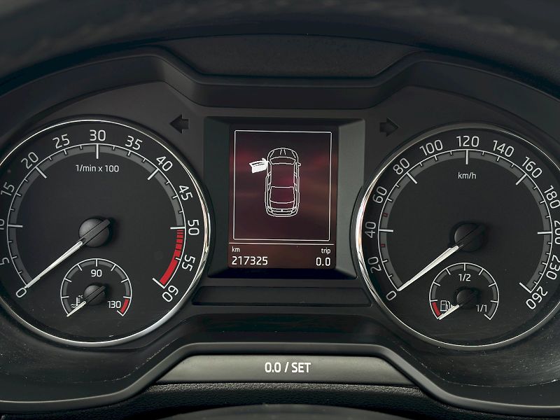 Škoda Octavia (2020) 1.6 TDI / 85kW / TOUR - fotka 19 z 29