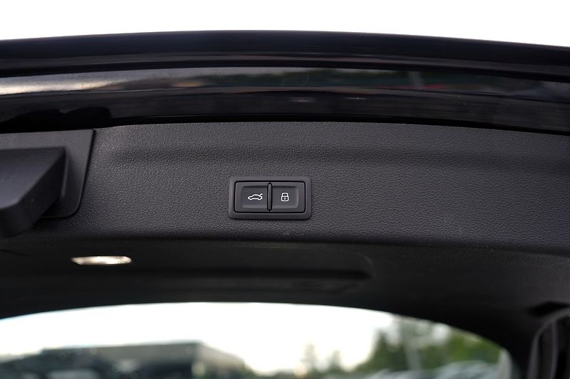 Audi A6 Allroad 55 TDI 257kW Quattro/Matrix - fotka 13 z 48