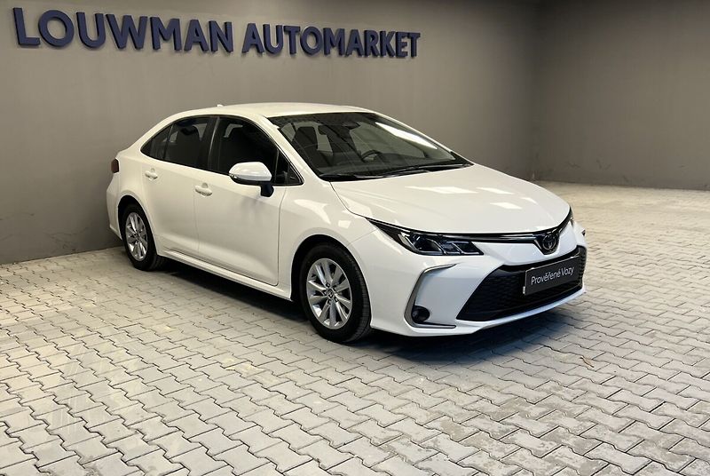 Toyota Corolla 1,5 COMFORT - fotka 12 z 15