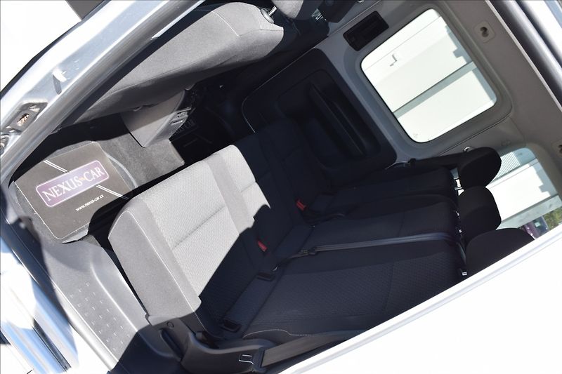 Volkswagen Caddy 2,0 TDI 75KW ODPOČET 2XPNEU - fotka 18 z 50