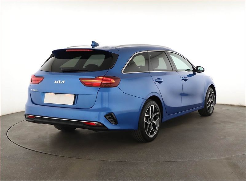Kia Ceed (2025) Top 1.5 T-GDI - fotka 5 z 15