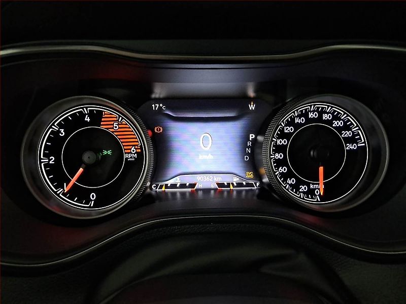 Jeep Cherokee (2019) 2.2 MultiJet, 4X4, Automat - fotka 11 z 17