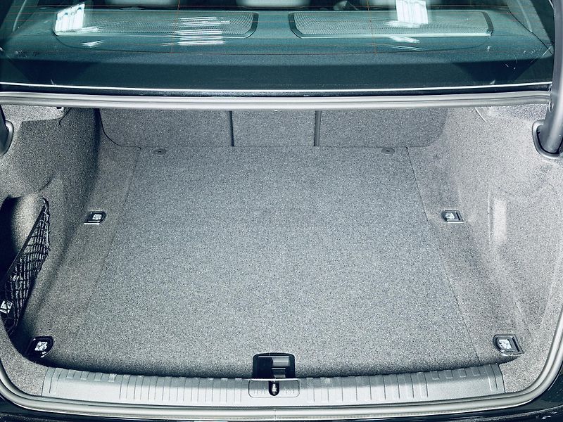Audi A6 (2024) 50TDI*SOFT*NEZ.TOP*4.R.ZÁRUKA - fotka 36 z 38